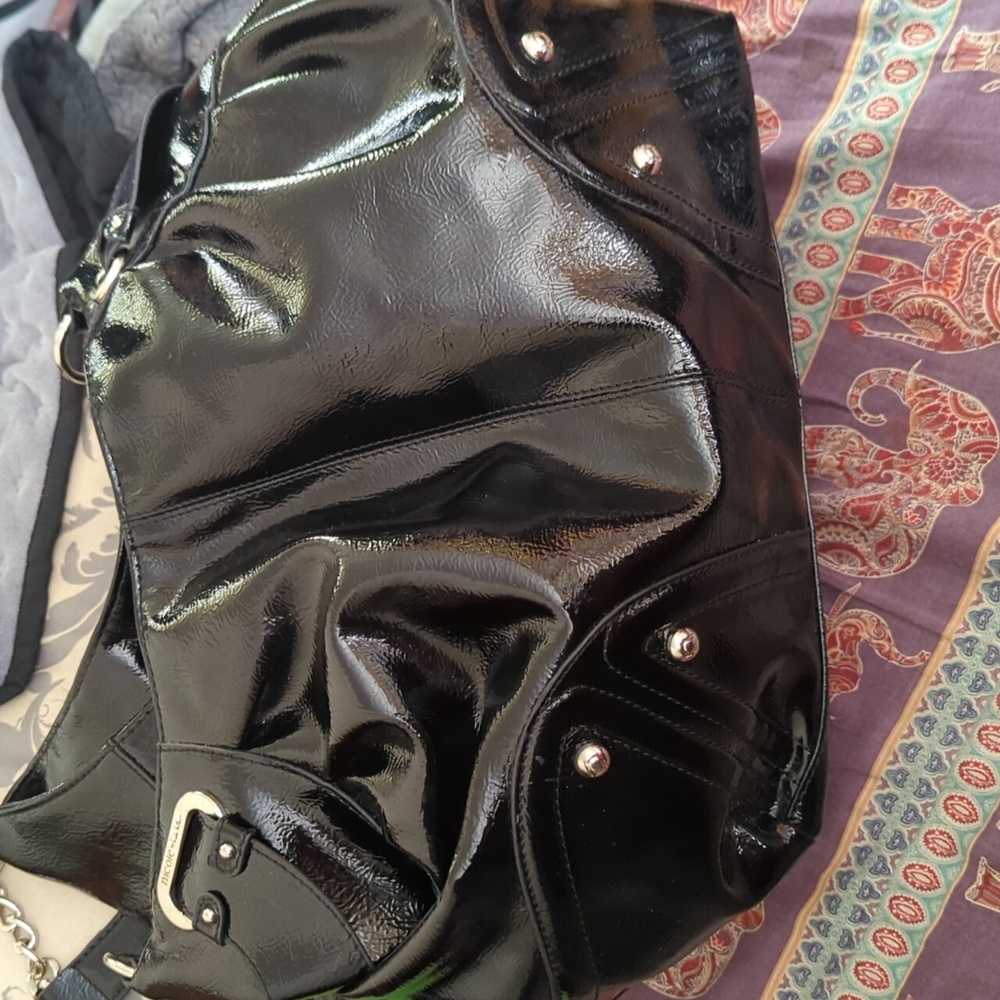 Large Black Nicole Pusrse